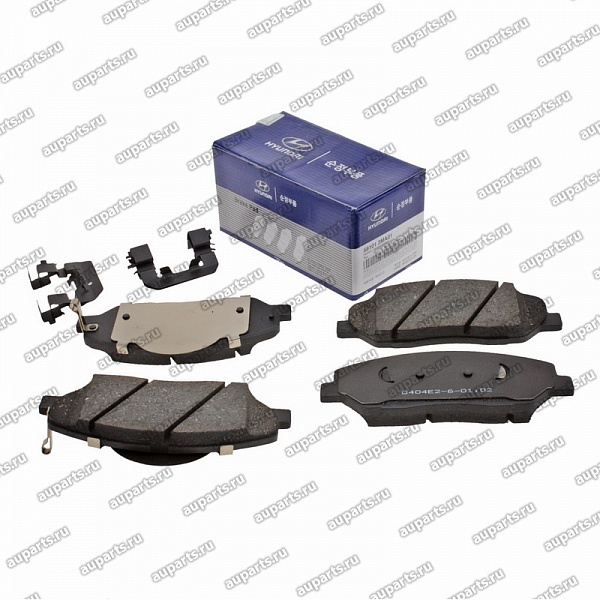 колодки тормозные передние 581013MA01