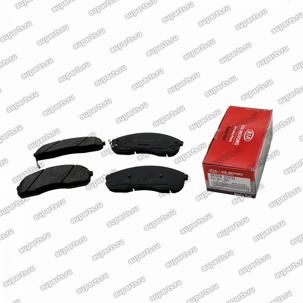 колодки тормозные передние 0K56A3323Z